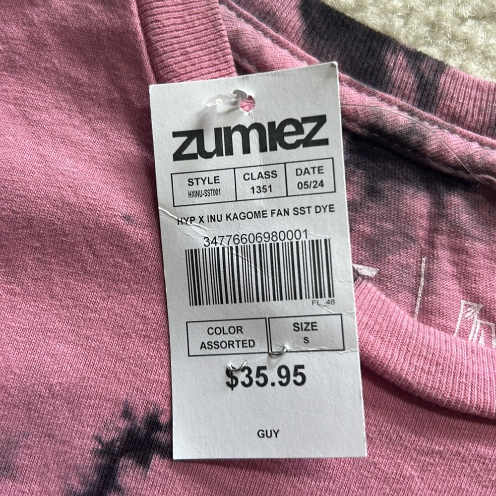 Youth Zumiez T-Shirt with Anime Graphic - Picture 3 of 7